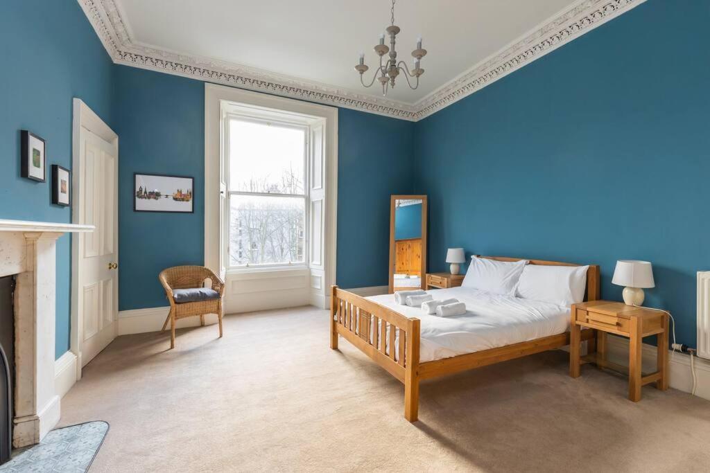 Stunning 3 Bedroom Flat In Bruntsfield Edinburg Exteriör bild